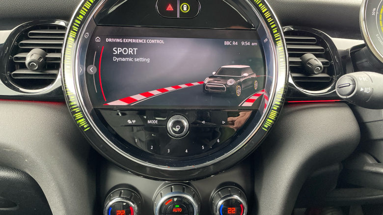 MINI Hatchback 135kW Cooper S Level 2 33kWh 3dr Auto Electric Hatchback